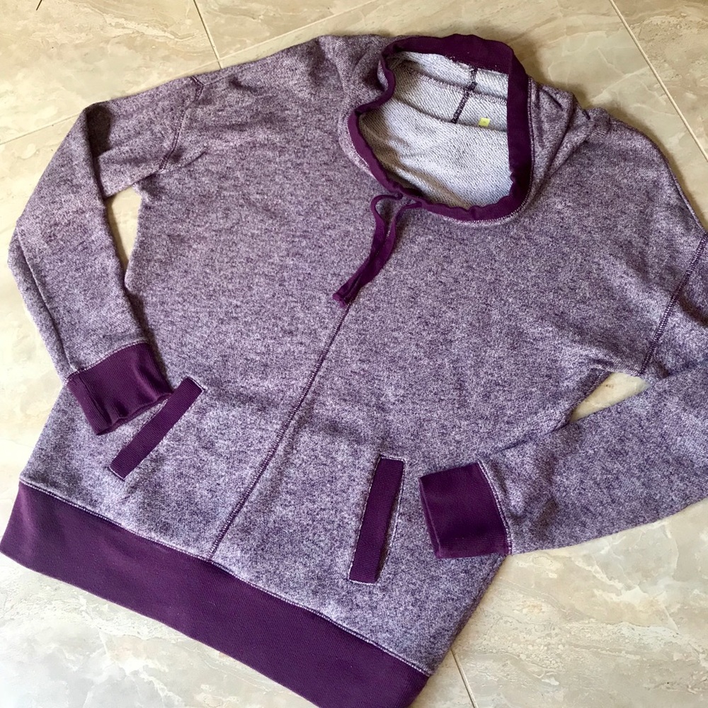Xersion cozy activewear top